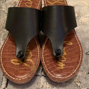 Sam Eldeman black wedges!